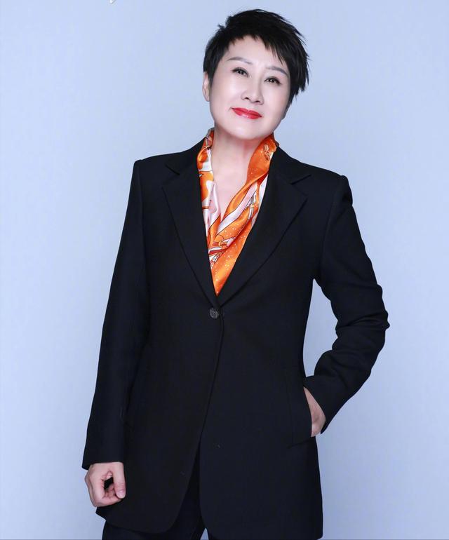 不会短道速滑的不是好演员？张凯丽的完美人生也曾险些留下污点