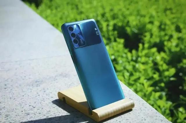 6000mAh+“13GB大内存”1698元 你心动吗？