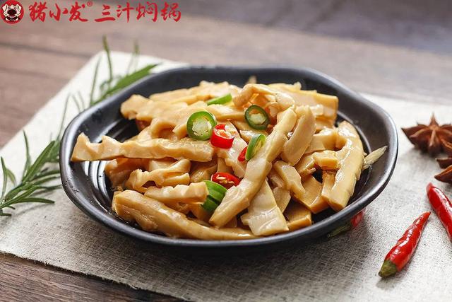 夏天是清爽的风，是猪小发不经意的心动啦