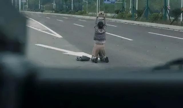 ���µĹ�װ���Ӿ�2020����(2021��������10�������磺��׸��������8����1������Ϊ��������)