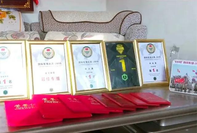 从农民工到一等功提干，他太猛了