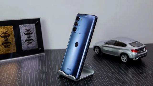 仅售2499元！12+512GB+一亿像素，多次“断货”，骁龙8系性能稳定