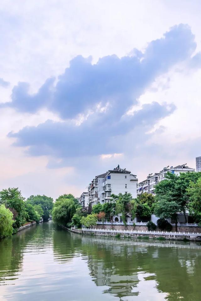 既有悠悠曆史，又有俗世煙火，來南京看看吧