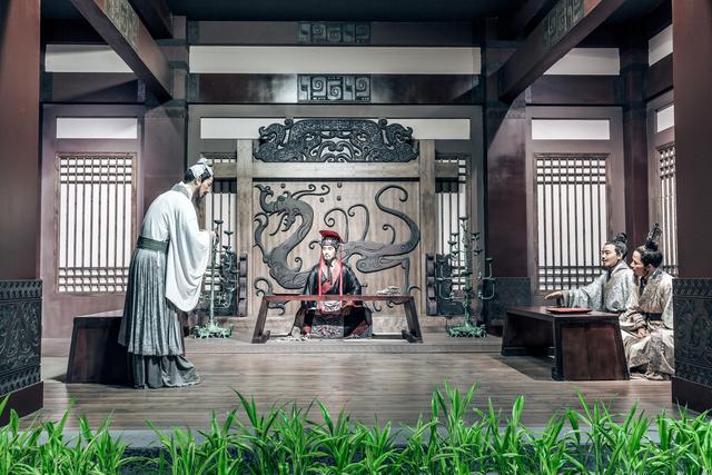 诸葛亮年少时自比管仲，那么管仲究竟是一个怎样的人呢？