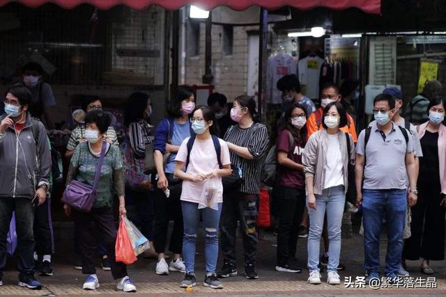 香港感染者近70万，继嘉道理出手后，李嘉诚再次出手