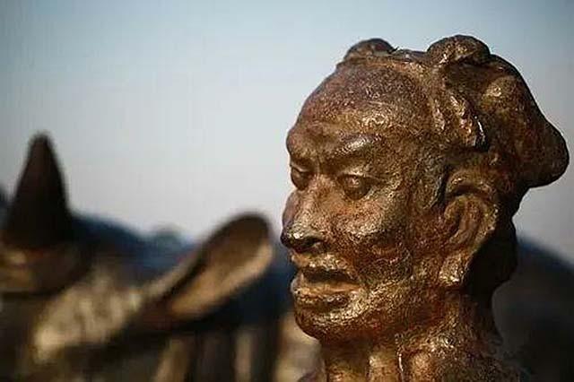 1989年，山西捞出4尊唐代黄河大铁牛，考古专家：露天展示不保护