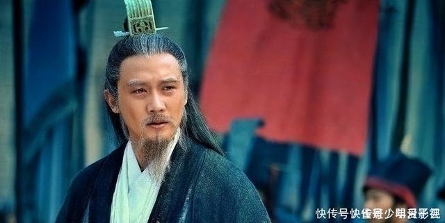 诸葛亮火烧司马懿，天下暴雨，诸葛亮为何不下令将其射死