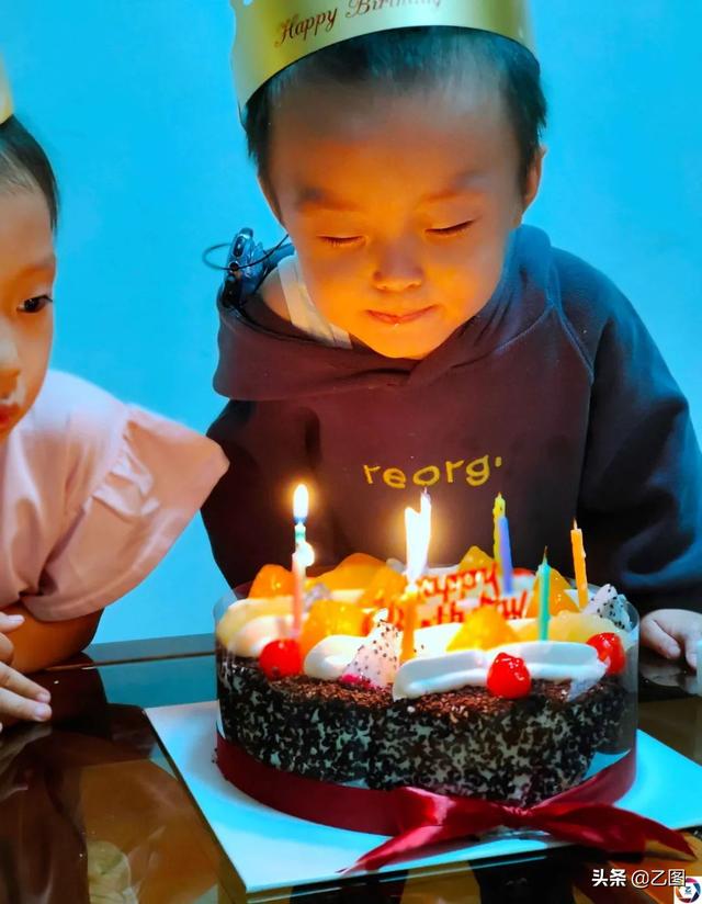 女子怀孕9个月查出孩子停育，早产后并无大碍，两年后发现不对劲