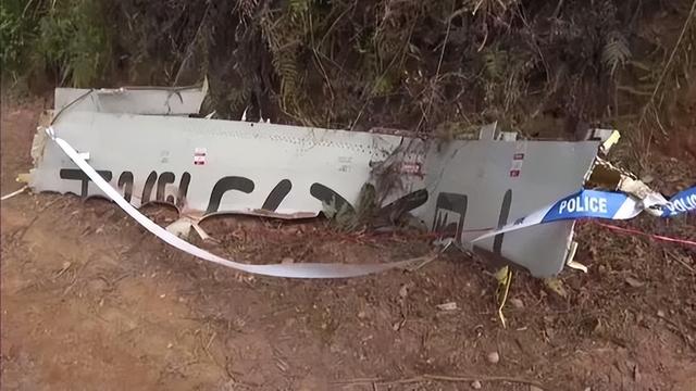 吸睛、营销、刷数据…东航空难到底被多少人吸了血？