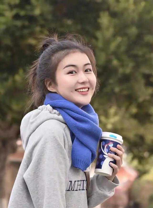与一朵花的对视