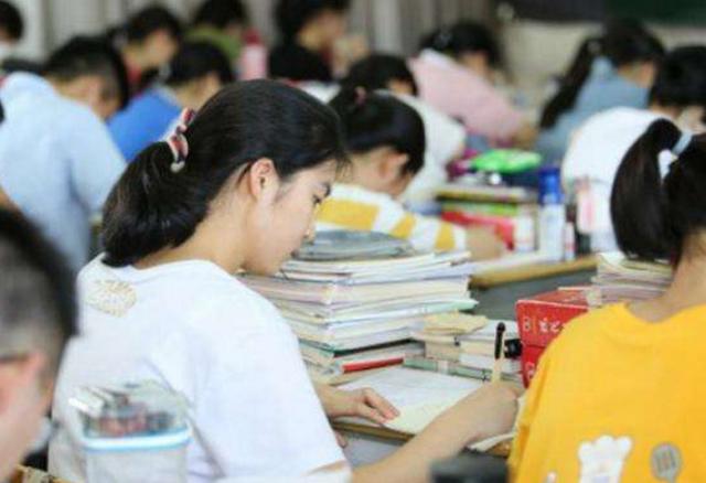 重磅消息！25年首次教育大改革，5月1日正式“取消普职分流”