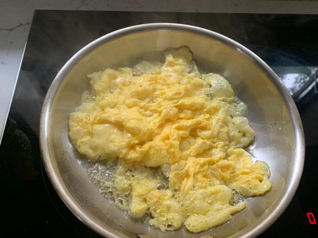 美味又好看的虾盖饭，解决小孩子挑食的问题，是宝妈们的福音