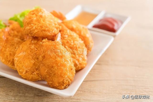 挑食有时候也是好事？一旦步入50岁，这4种食物还真得“挑”