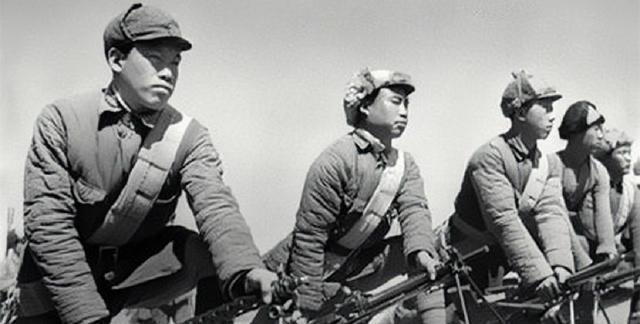 1951年三反运动，毛泽青被当作贪污犯，被逼无奈说：我是主席堂弟