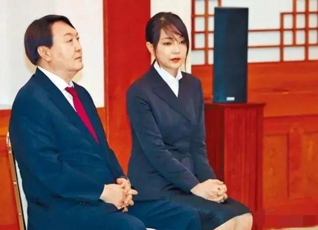 韩国新晋第一夫人终于“藏”不住了，她的故事远比你想象的要精彩