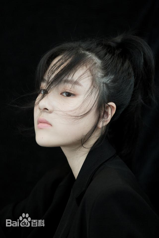 10朵“00后小花”就位，谁能成为新版国民妹妹？各有各的“门道”