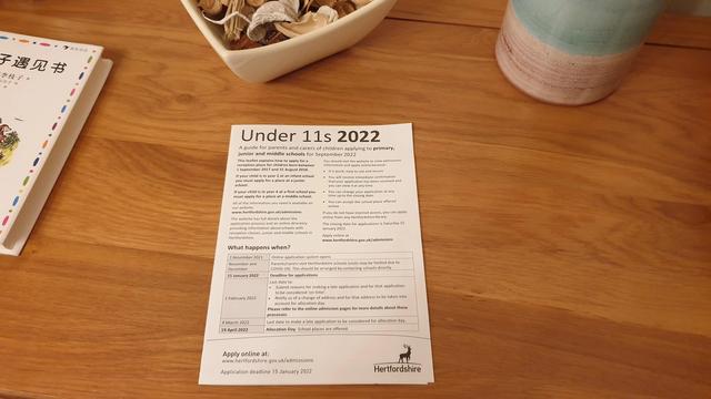 女儿，请你慢慢长大—女儿四周岁，现在就要申请明年上的英国小学