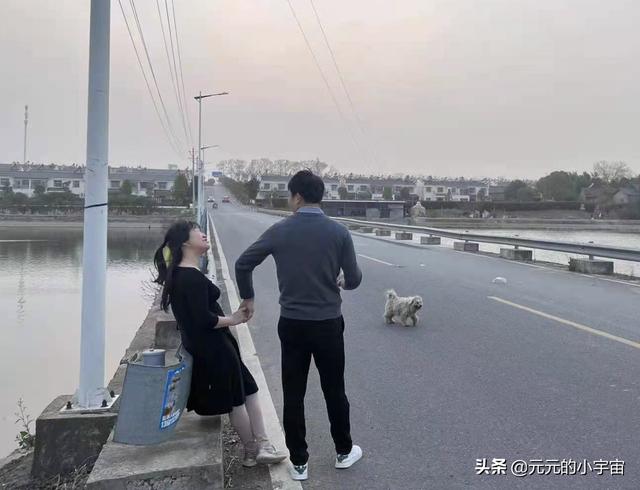 脑瘫诗人余秀华：花15万离婚，等27年终于睡到对的人
