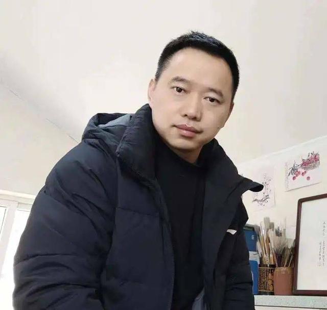 徐州工程机械展郝纯纯