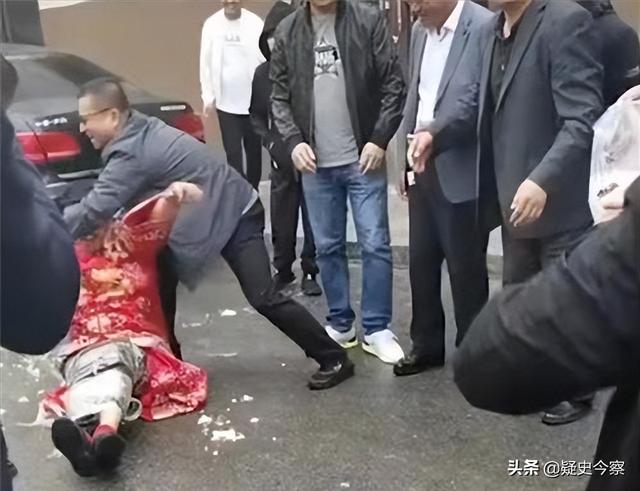 2013年，山西新郎被亲友团“殴打”致死，喜庆婚礼竟然演变成葬礼