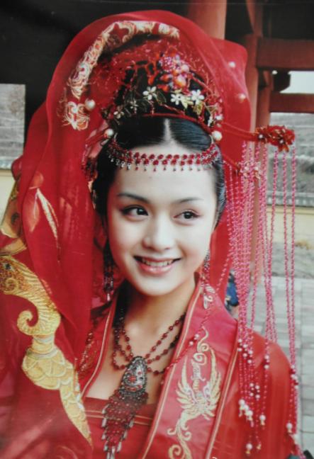 富大龙：与小8岁妻子裸婚，12年无儿无女，生活终究落得一地鸡毛
