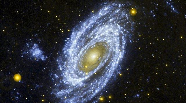 国外科学家提出反宇宙理论：在与我们平行的世界里，时光会倒流