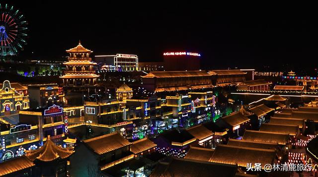 河南新建的古鎮，花30億打造卻免費開放，夜景像極了鳳凰古城