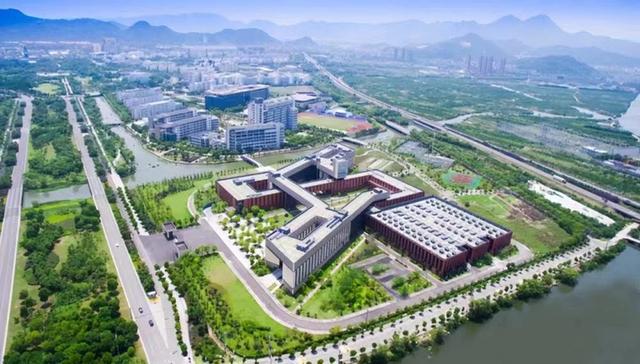 茶山展丰高分子材料与工程就业前景