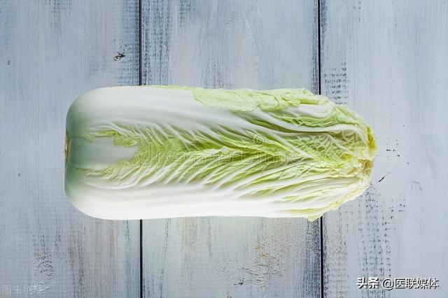 总是排便苦难很难受？平时多吃这3种食物，助您“一泻千里”