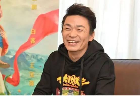 王宝强：借钱交税第一人！黄渤说他不简单，冯小刚后悔捧红他