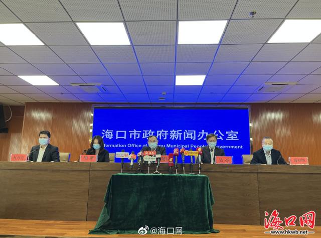 海口发放骑手绿色通行证2200余张 服务市民居家“最后一公里”