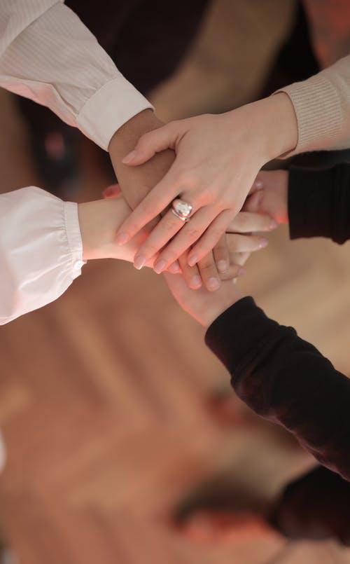 「心灵阅读」一行禅师：成为他人的激励