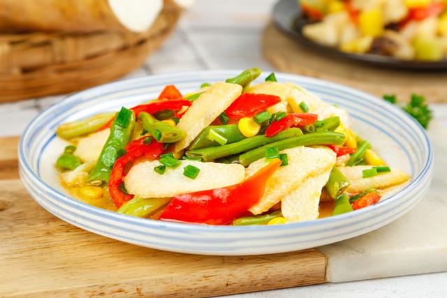 阳春三月，养肝“黄金期”，10食物要多吃，滋阴养肝，越吃越年轻