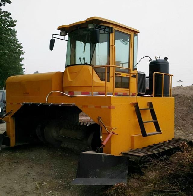 河南履带式破碎机