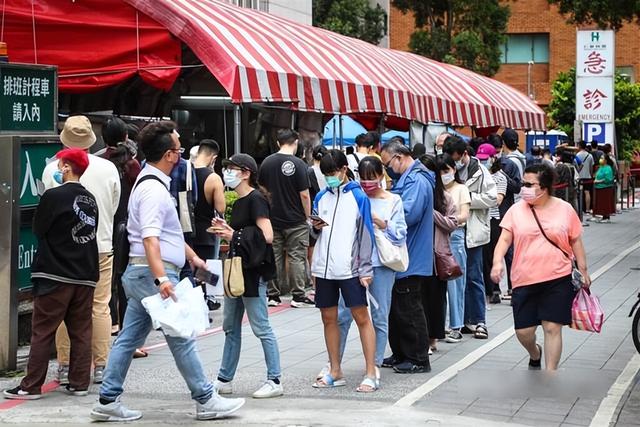 专家：台湾疫情确诊数被严重低估