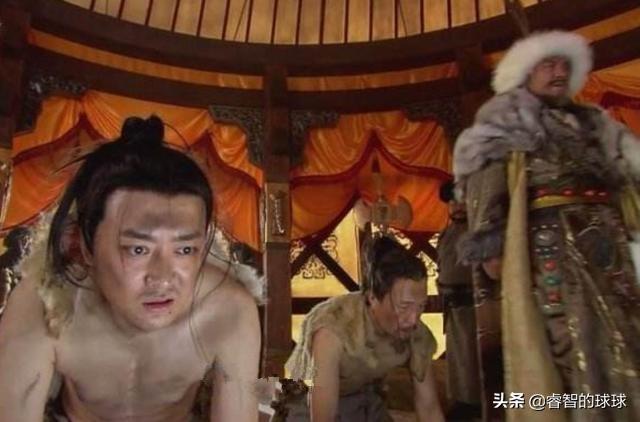 宦官使者受侮辱，回国后挑唆皇帝为其报仇，结果害得王朝灭亡