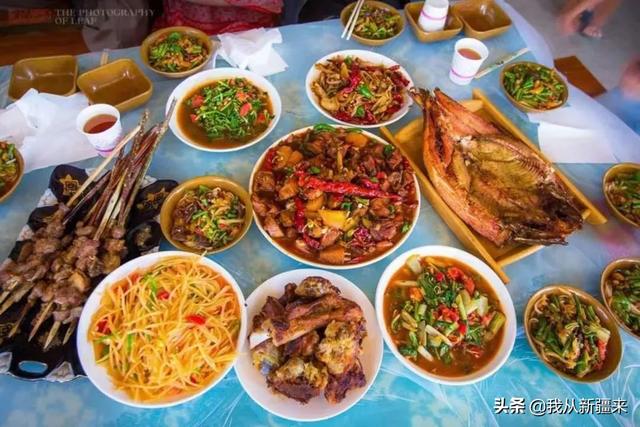 无论身在何方，祝你肉孜节快乐