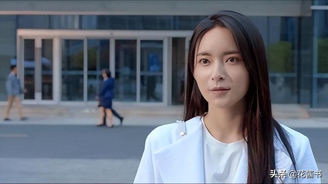 《心居》：为钱卖身的冯茜茜，她努力的样子，太难看