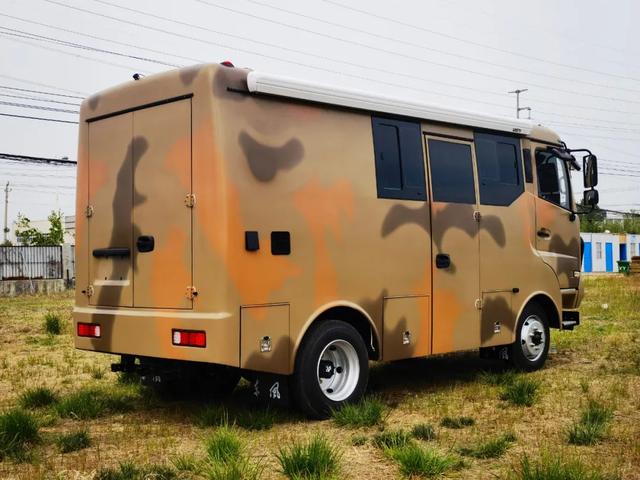 国产最好的四驱越野房车价格(小型四驱越野房车)