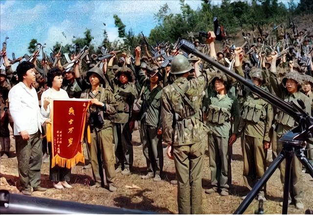 一等功英雄离婚风波，意外牵扯12个家庭，法庭现场妻子泪如雨下
