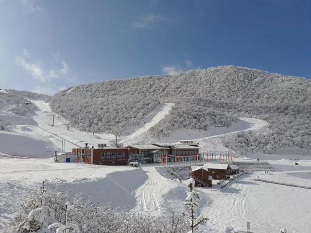 四川滑雪勝地推薦 九鼎山國際高山滑雪場