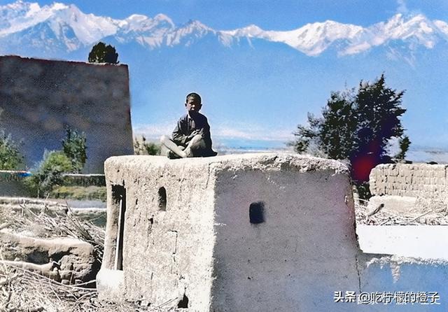 老照片：一個新西蘭人鏡頭下1956年的新疆，雄渾壯美的天山