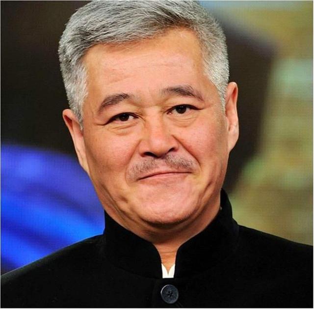 从临时工到本山副总，刘流为何“甩掉”赵本山？娇娇应该学习一下