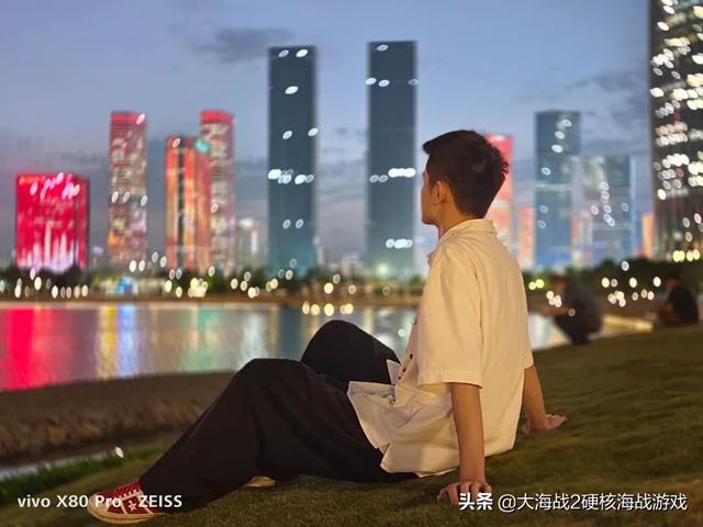 vivo X80 Pro 以引领之姿，刷新移动摄影的上限