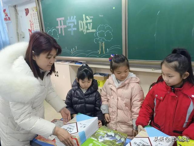 终于等到你！直击涪陵各大学校开学报名第一现场
