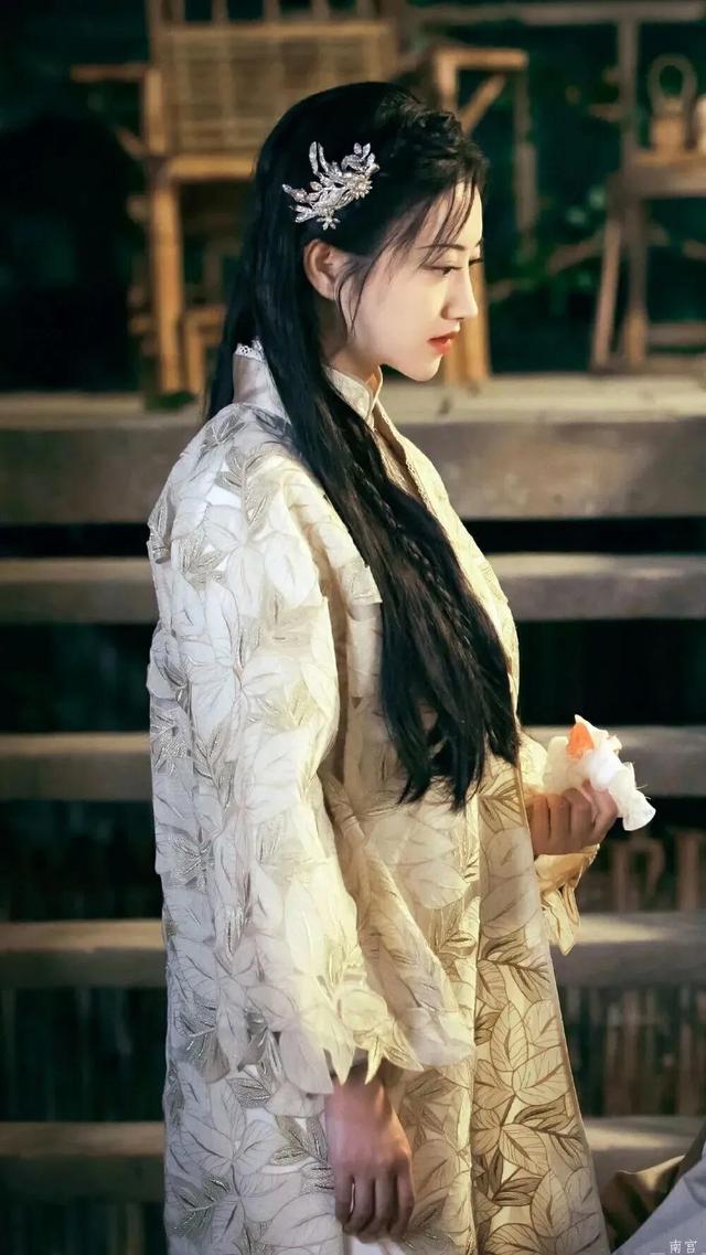 优雅女人怎样智慧地处理烦恼