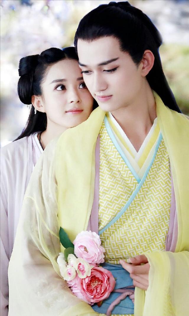 当红女星赵丽颖：女人要靠自己，离婚最对不起儿子