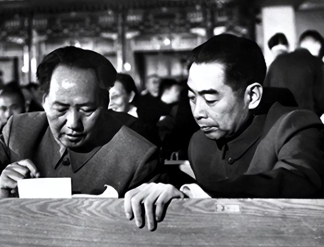 周恩来去世之前，给毛主席的最后一封信，都写了什么？