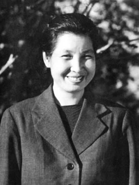 曾志：曾因贺子珍当面顶撞毛主席，受委屈时主席亲自为她“出气”