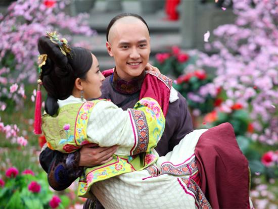 冯绍峰：与赵丽颖是模范前夫前妻，打了一些离异夫妻的脸